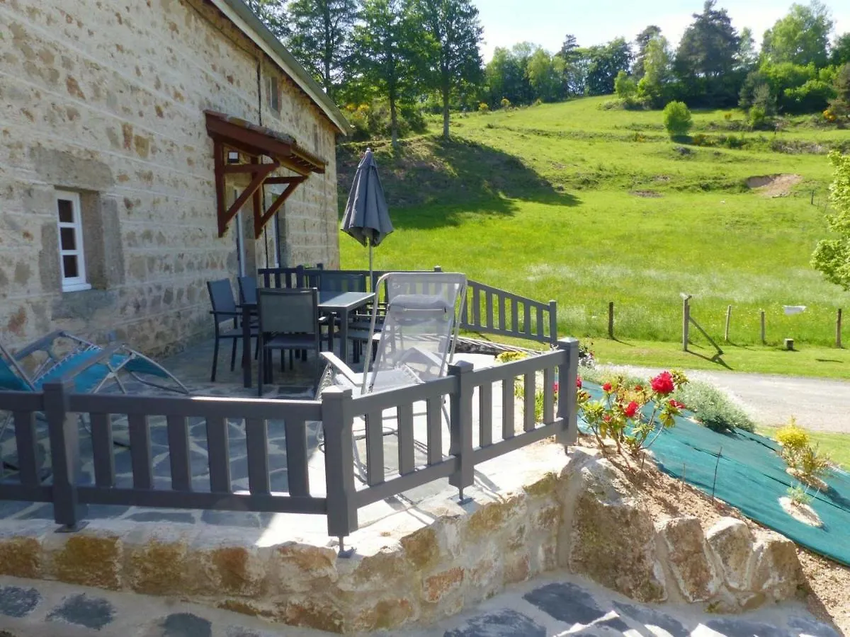 Gite Au Calme Avec Terrasse, Bbq, Ping-Pong, Rando/Vtt, Proche St-Bonnet-Le-Chateau, Wifi Gratuit - Fr-1-496-122 Apinac France